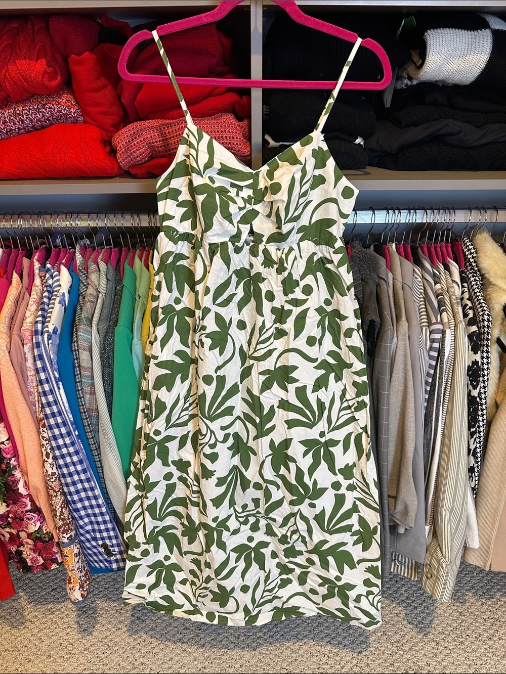 Time and Tru green/white floral adjustable strap smocked midi dress size XS